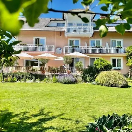 Haus Rosanna - In Velden Pensjonat